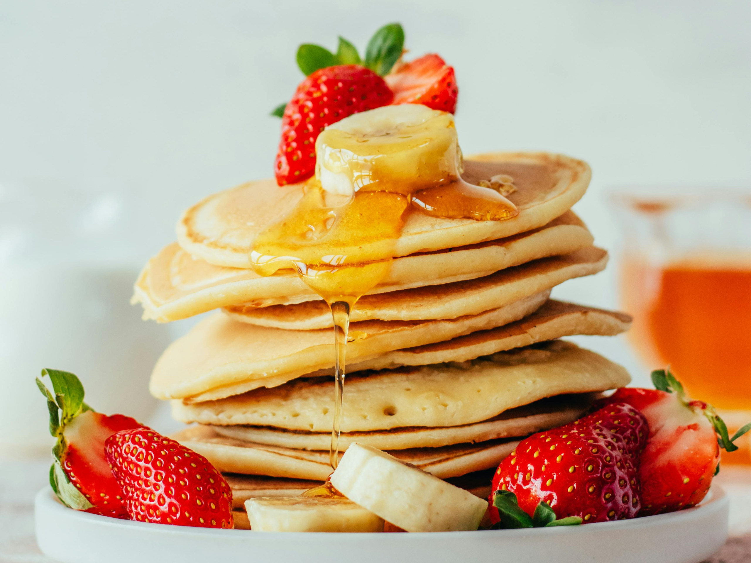 Fluffy Classic Pancake Recipe | American Pancakes